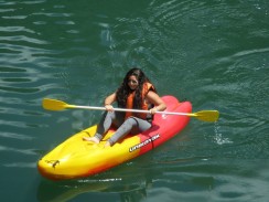 Navengando en Kayak en Huancaya